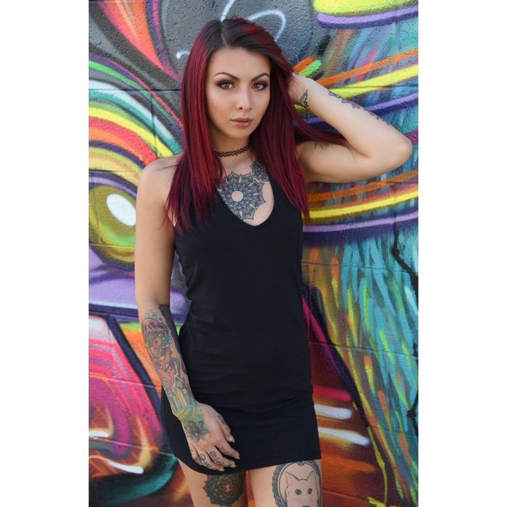 Meet your Posher, Chaya